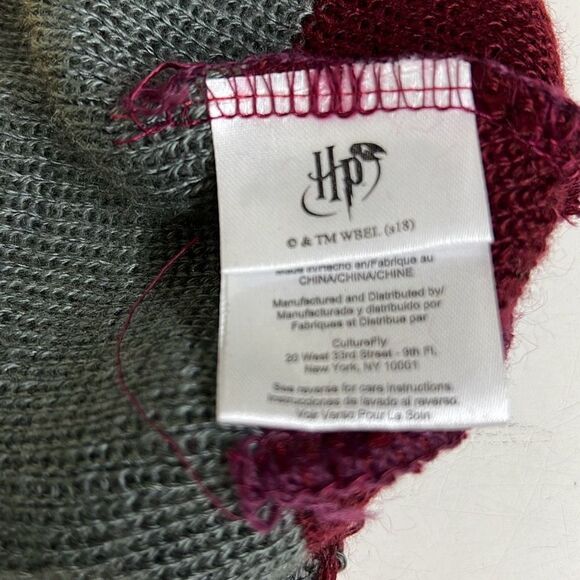 CultureFly Unisex Multicolor Striped Harry Potter Glasses Bolt Beanie One Size - Picture 8 of 8